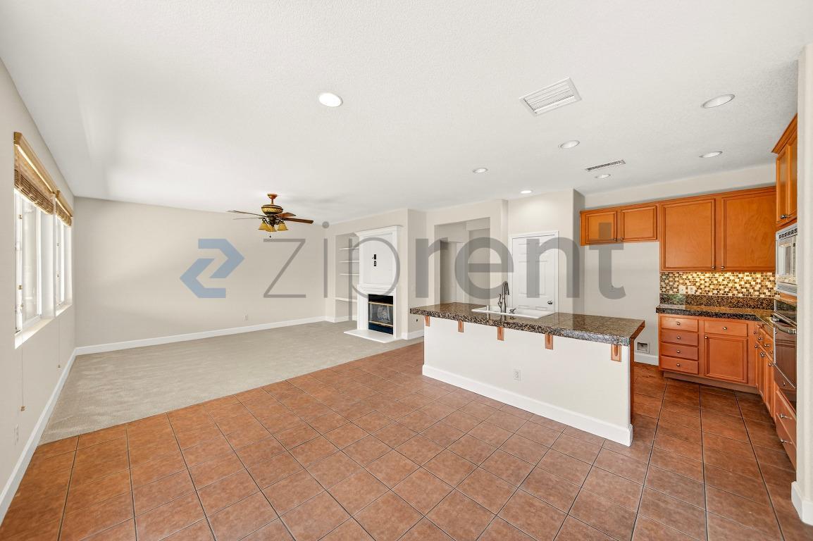 Building Photo - 6304 Starview Dr