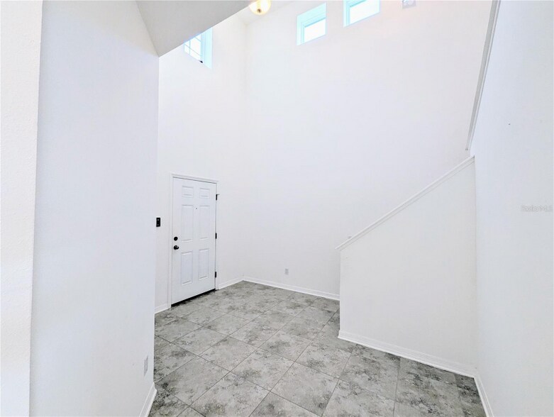 Building Photo - 2944 Autumn Rock Dr