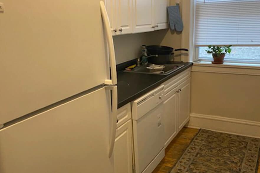 Building Photo - 319 Kedzie St