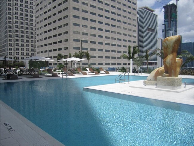 Building Photo - 325 S Biscayne Blvd