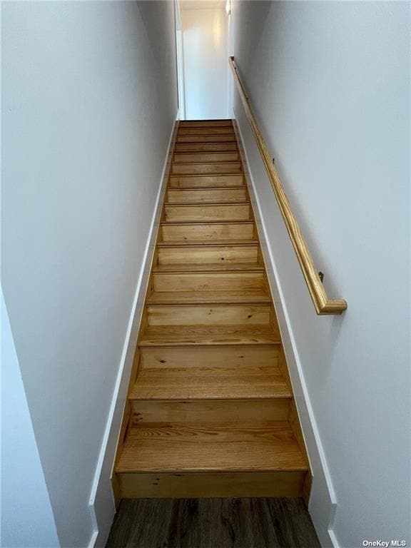 Building Photo - 3-11 Beach 87th St