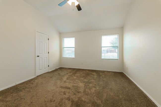 Building Photo - Beautiful, 3 Bed/2 Bath Home in Prosper! !!