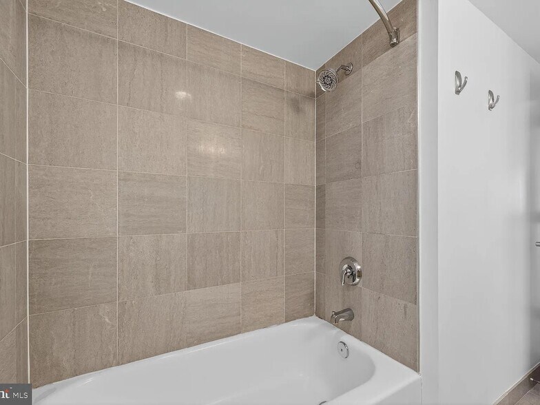 Primary Bath - 7500 Woodmont Ave