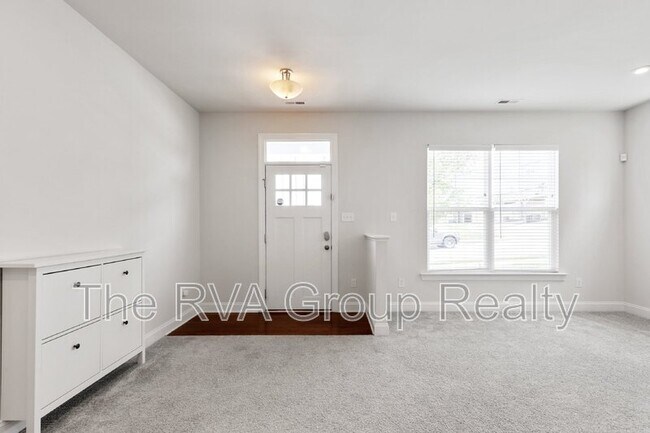 Building Photo - 6448 Cassia Loop