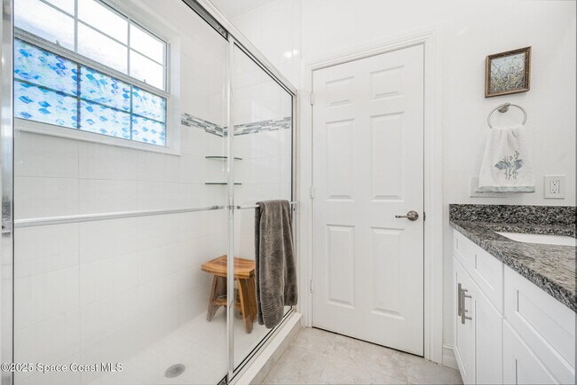 Building Photo - 1810 Noel Pl