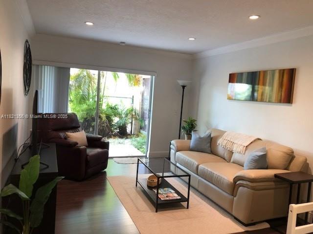 Primary Photo - 7900 Camino Cir