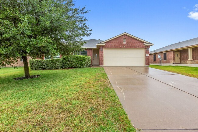 Primary Photo - Open Concept living in MIDWAY ISD