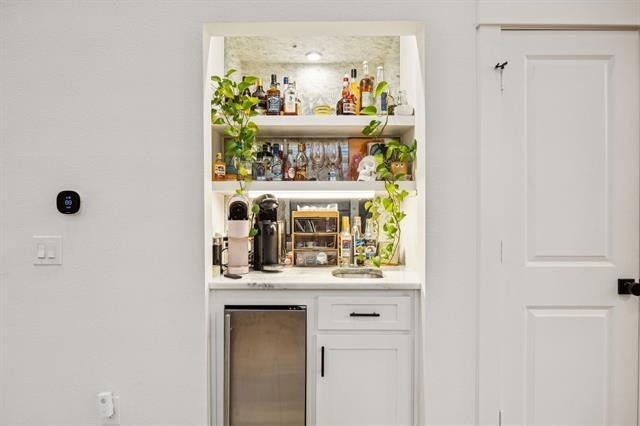 Building Photo - 5816 Orchid Ln