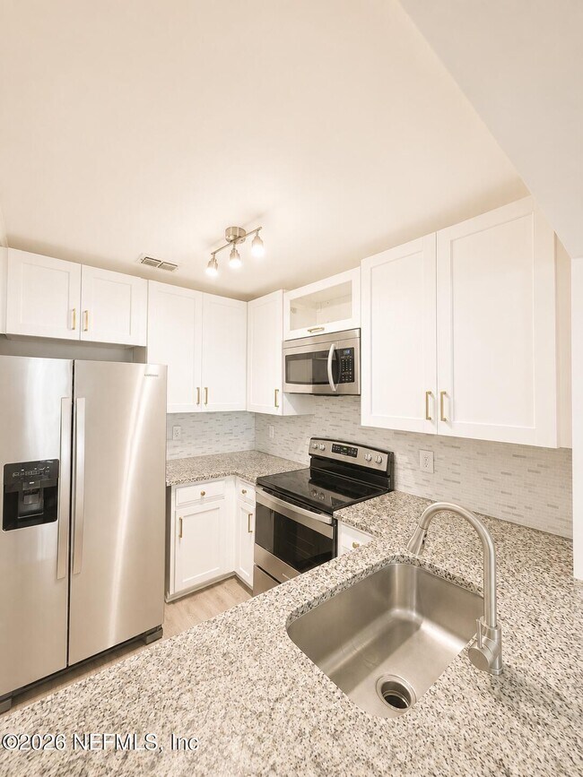 Building Photo - 8380 Argyle Corners Ct