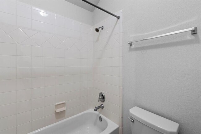 Building Photo - 2306 Ocean Pass Ln