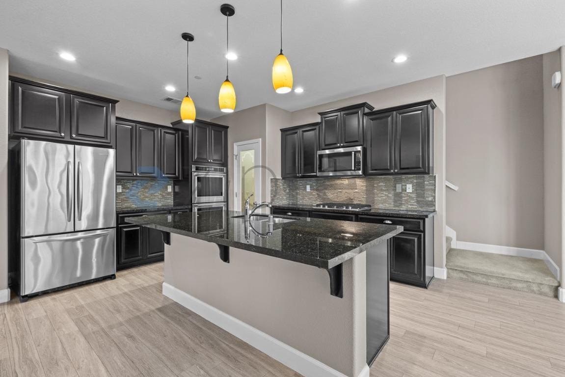 Building Photo - 551 Sawyer Dr