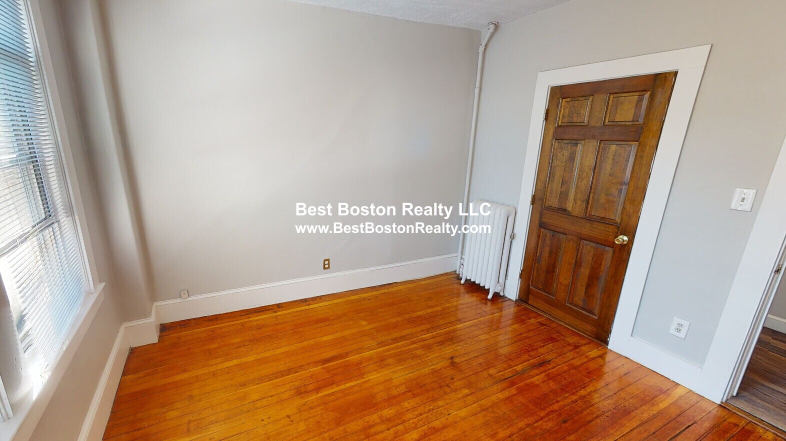 Building Photo - 5 Elmer St