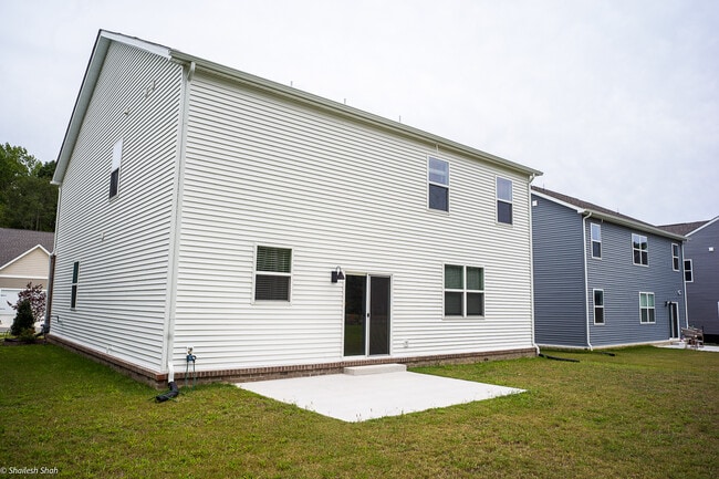 Building Photo - 4044 Brians Ln
