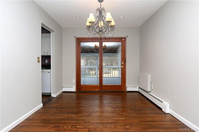 Building Photo - 158 Dykeman Rd