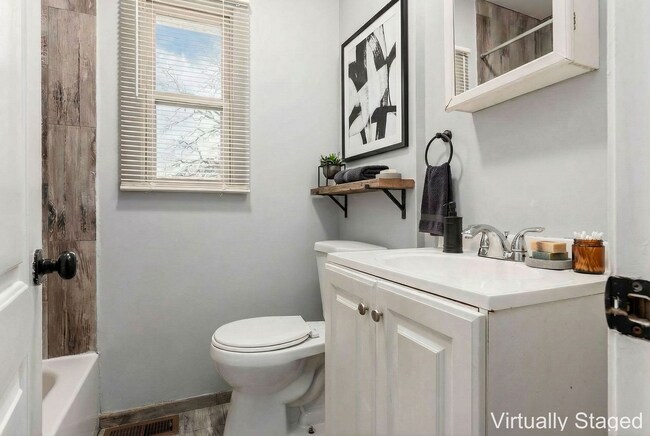 Building Photo - 486-488 South Huron Avenue