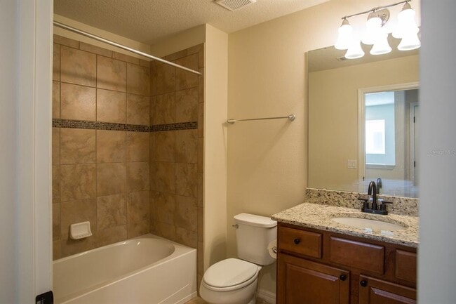 Building Photo - 12105 Breda Ln