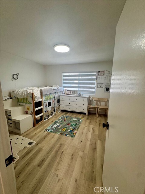 Building Photo - 2405 Plaza De Vista