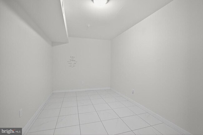 Building Photo - 602 N 43rd St