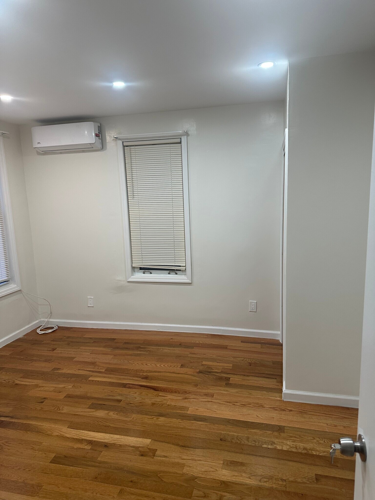 bedroom - 2806 Snyder Ave