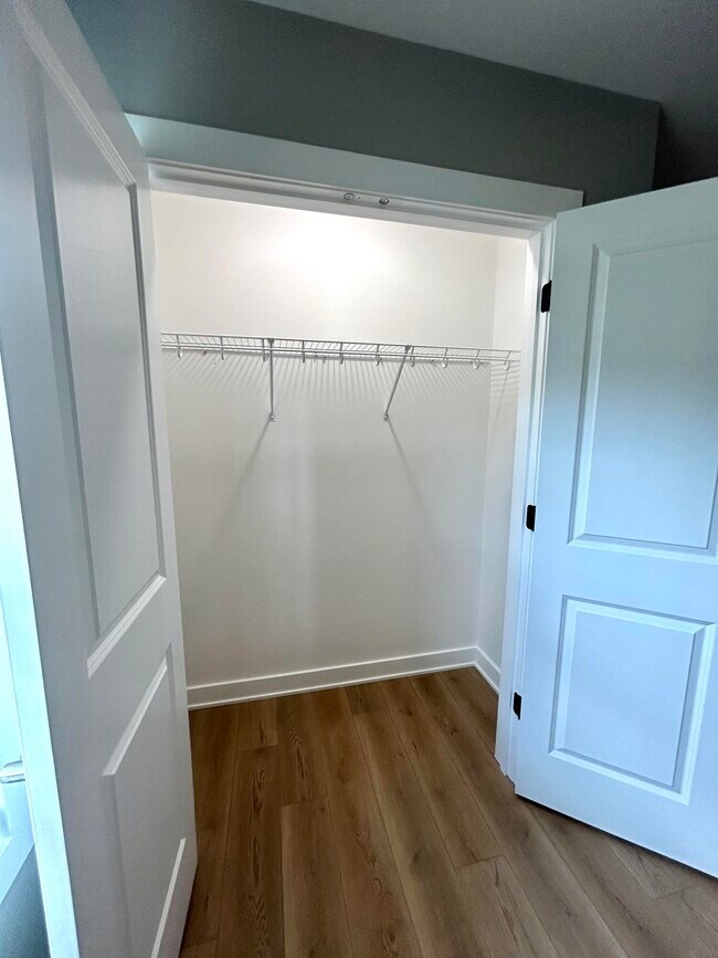 Building Photo - 1611 KY-1247