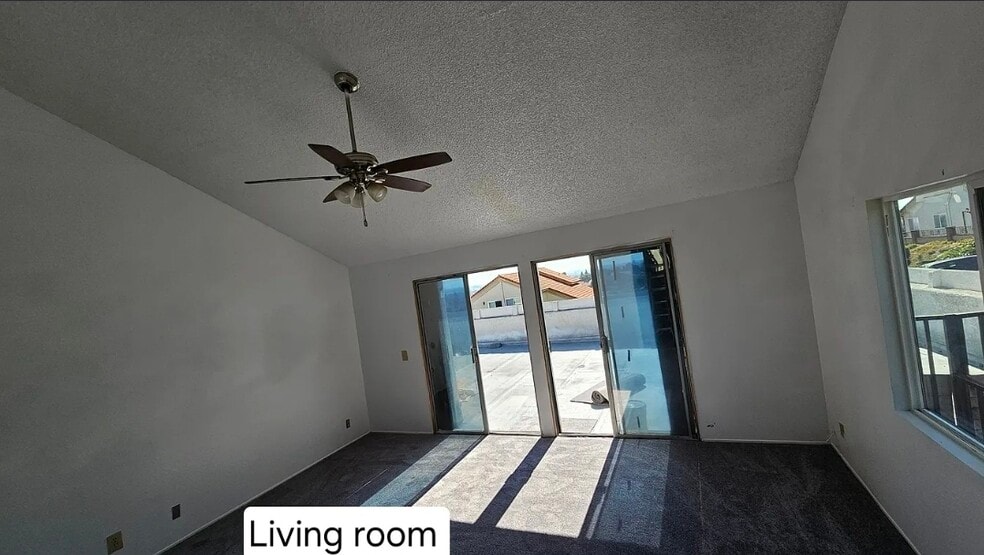 Building Photo - 832 Adelita St