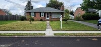 Building Photo - 842 Noland Dr