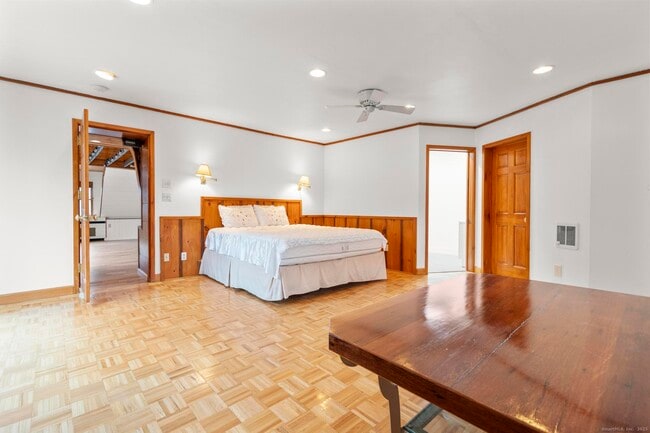 Building Photo - 182 Guinea Rd