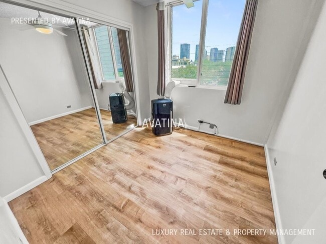 Building Photo - 1032 Kinau St