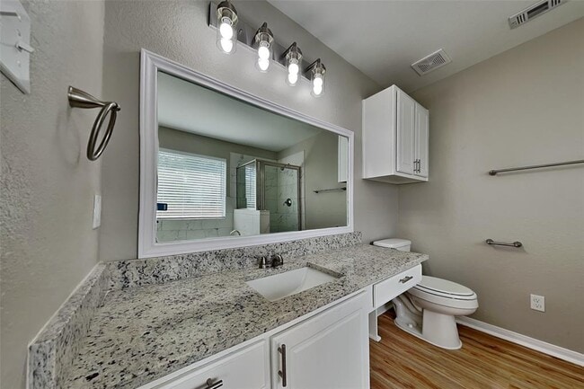 Building Photo - 22 Orchid Grove Pl
