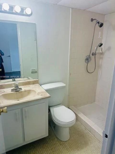 Building Photo - 9351 Fontainebleau Blvd