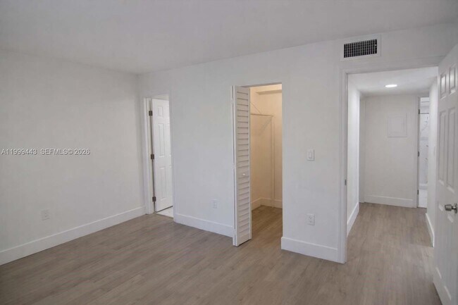 Building Photo - 6780 W 2nd Ct