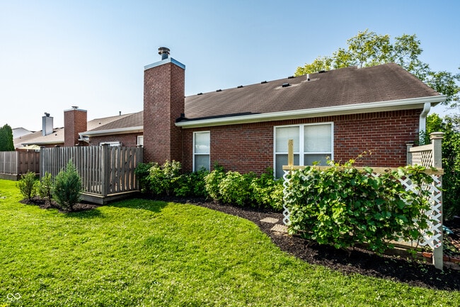 Building Photo - 8342 Stark Dr