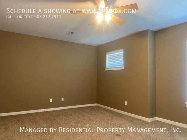 Building Photo - 12490 SW Winterview Dr