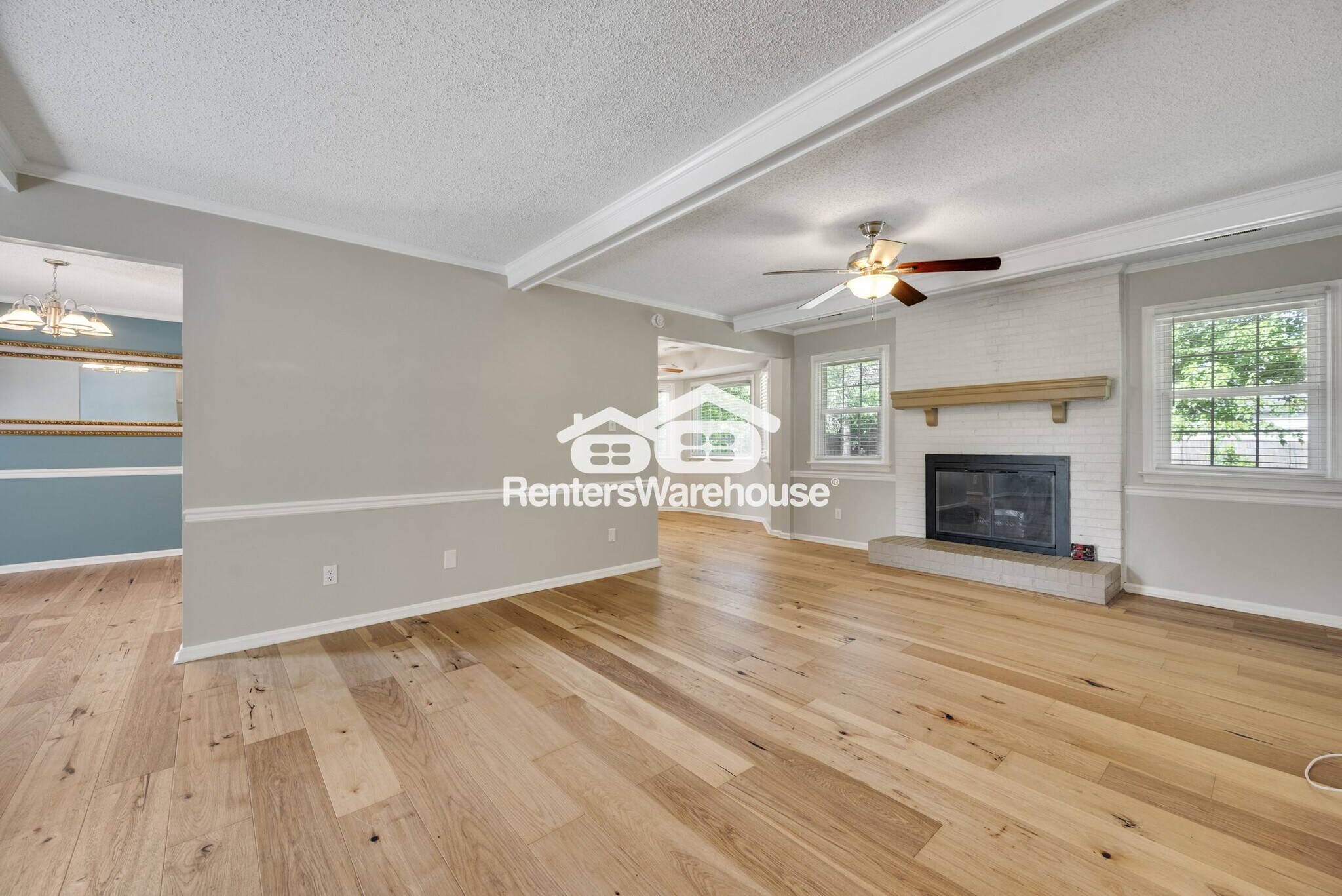 Building Photo - 816 Pin Oak Pl