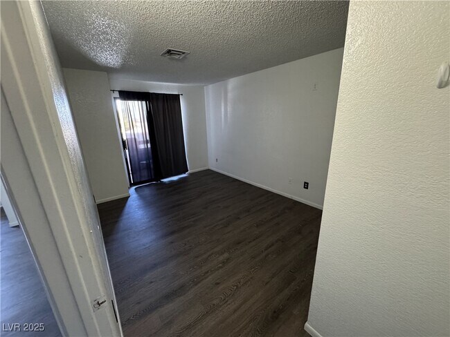 Building Photo - 4050 Luzon Way