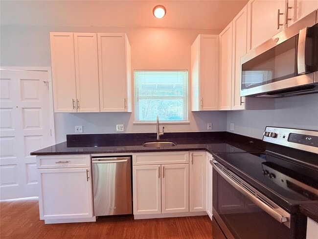 Building Photo - 914 Beaver Trail