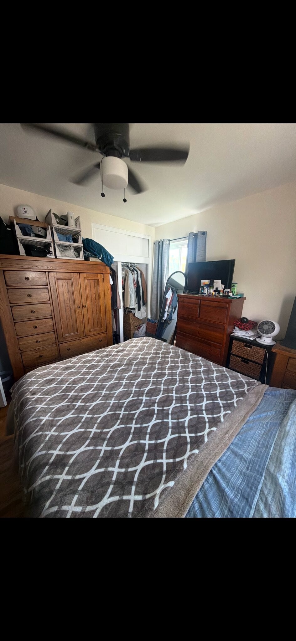 Building Photo - 4031 Tilden Ave