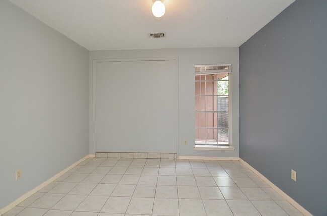 Building Photo - 13107 Northfleet Dr