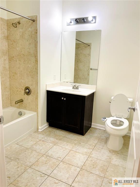 Building Photo - 544 E Celebration Way