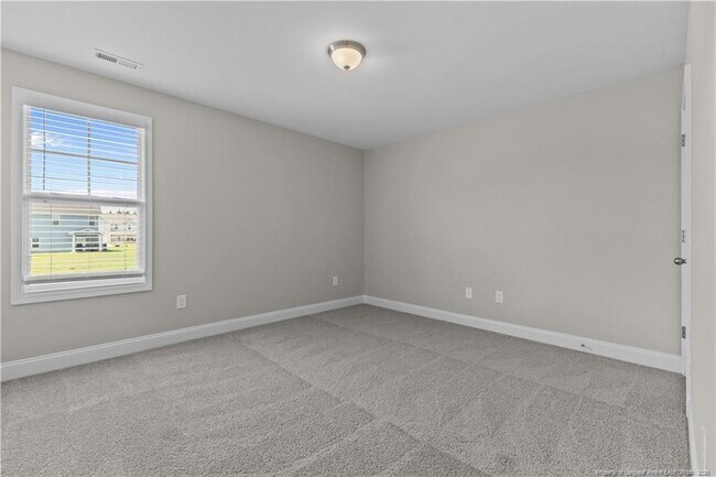 Building Photo - 283 Leach Crk Dr