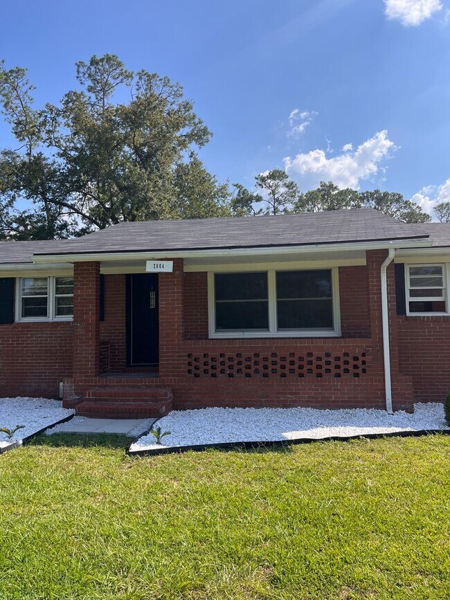 Building Photo - 2804 Copeland Rd