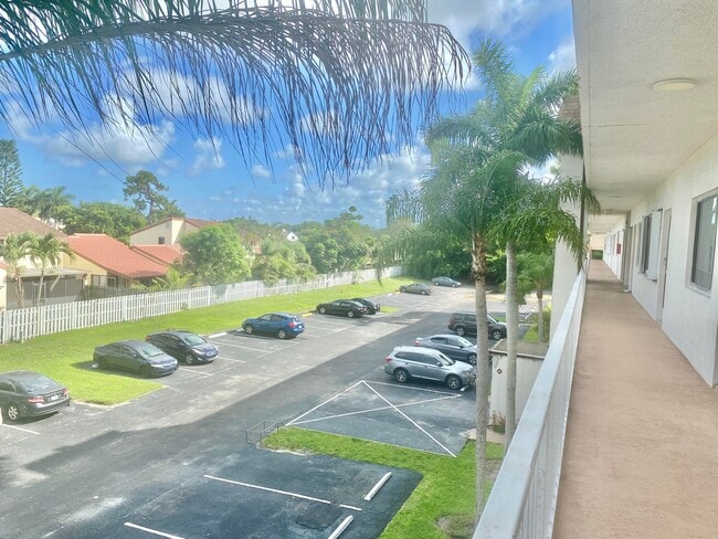 Building Photo - 6289 Lear Dr