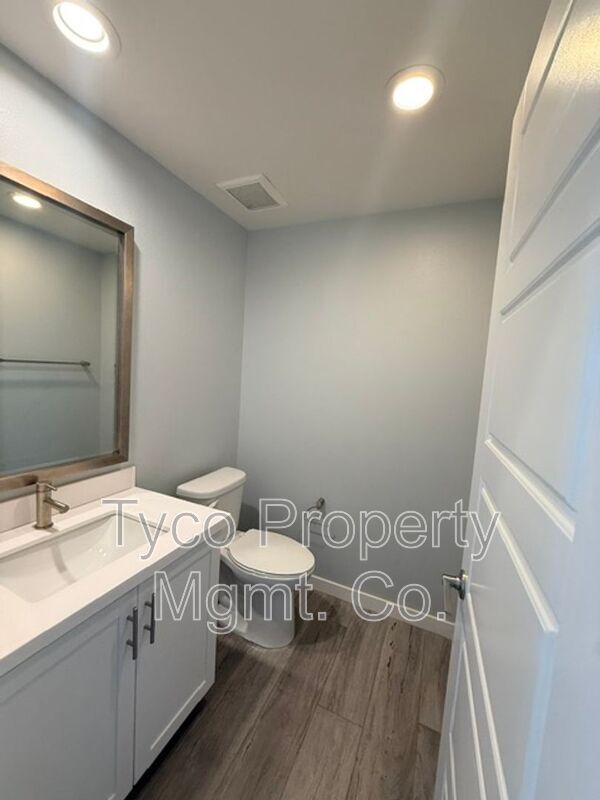 Building Photo - 2344 Element Way