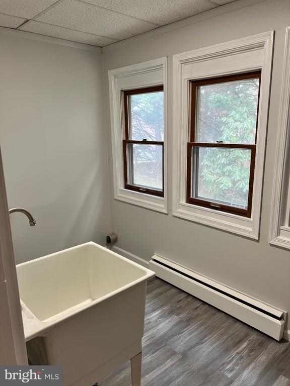 Building Photo - 170 W Penn Ave