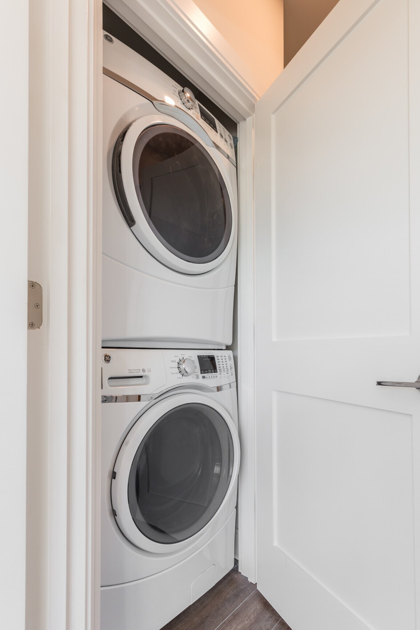 Building Photo - 139 Marcella St