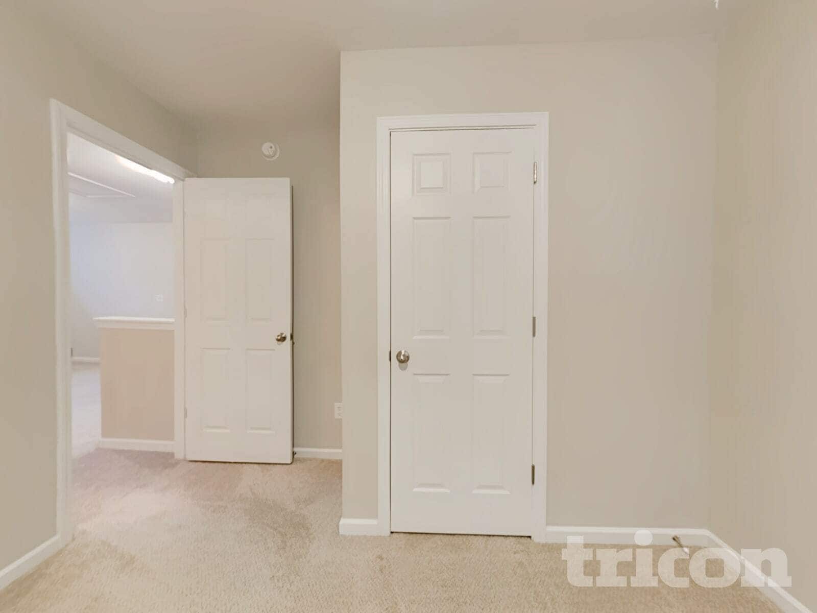 Building Photo - 248 Eagle Pointe Dr