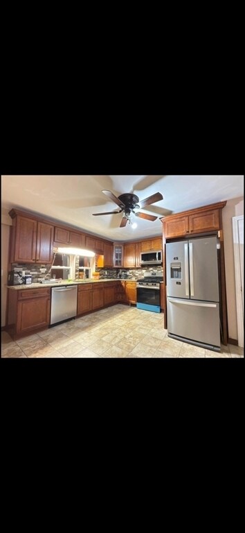 Building Photo - 19-21-21 Richardson St