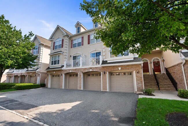 Building Photo - 209 Blue Heron Dr