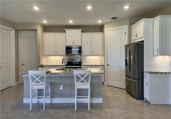 Building Photo - 1401 Remington Trce Dr