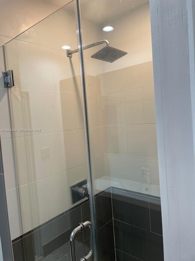 Building Photo - 2837 SW 126th Ave